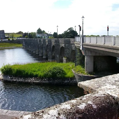 Nocleg ze śniadaniem Clonmacnoise B&B 3*